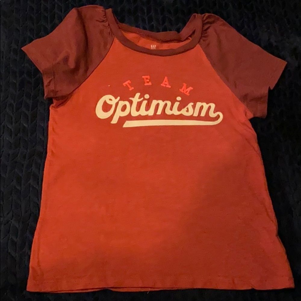 Gap Girl’s Large Team Optimism Shirt Like New